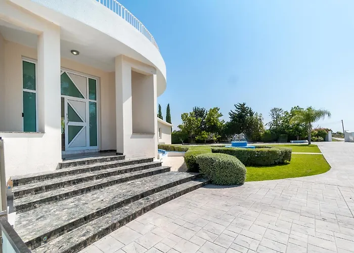 Amelia By Ezoria Villa *