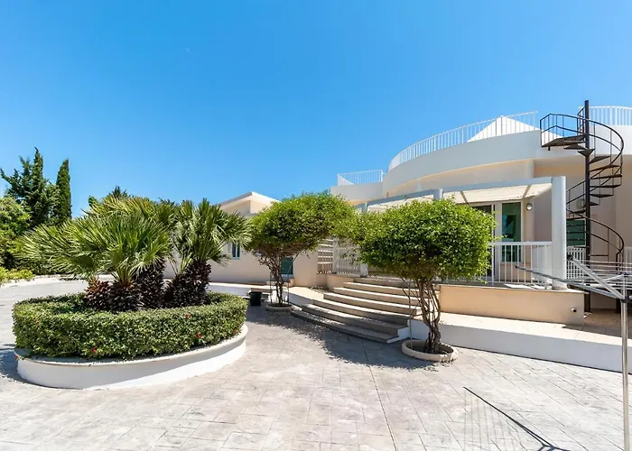 Vila Amelia By Ezoria *